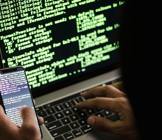 CIA nagovarja Irance s skrivnim sporočilom med napetostmi z ZDA