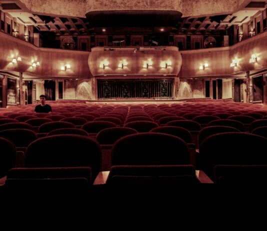 Otroška predstava PETER PAN: Skok v deželo Nije